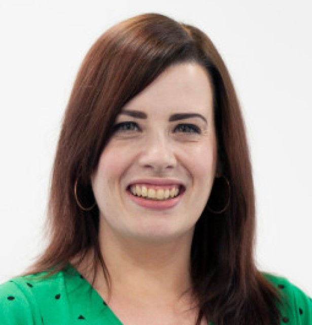 Stacey Dingwall Headshot