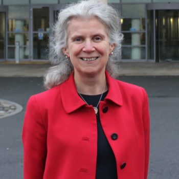 Lesley Fraser Headshot