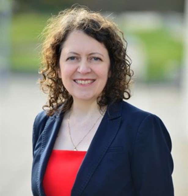 Sheila Duffy Headshot