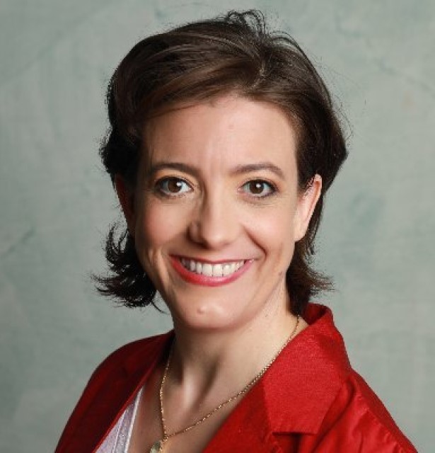 Amandine Garde Headshot