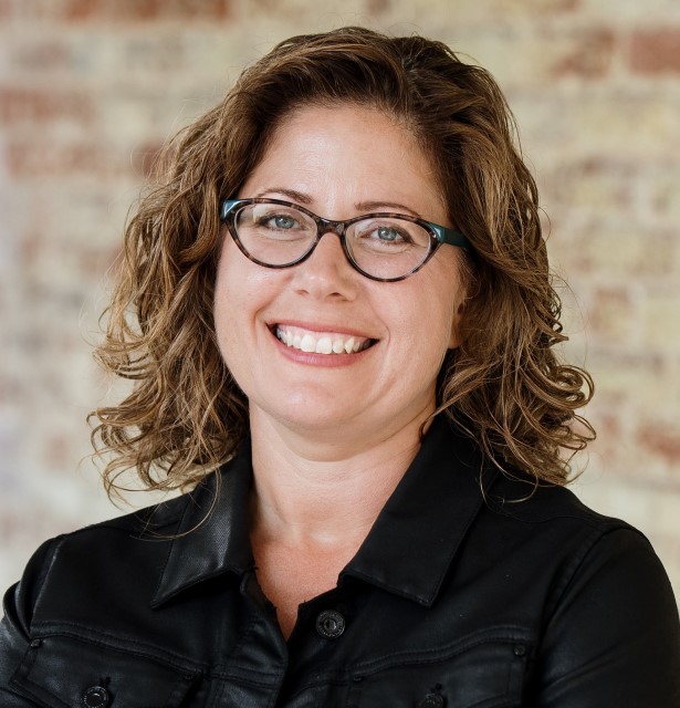 Angela Siefer 2 Headshot