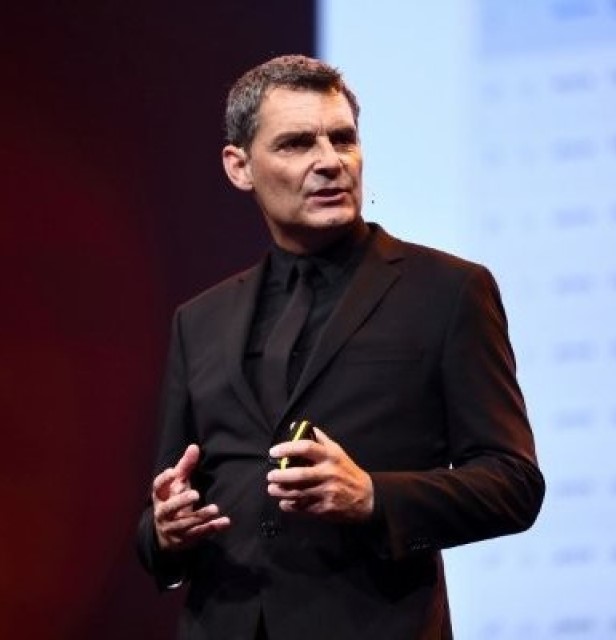 Christopher Wroath Headshot