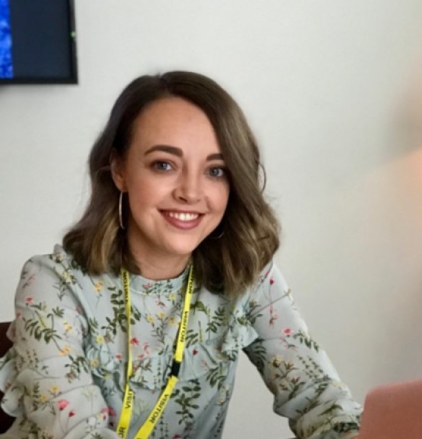 Kirstie Steele Headshot