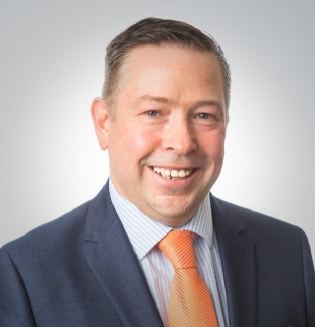 tony hughes headshot