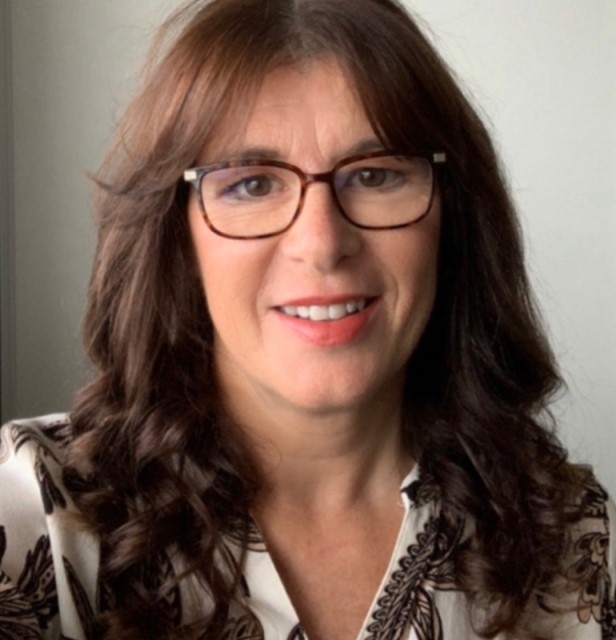 Joy Bramfitt-Wanless Headshot